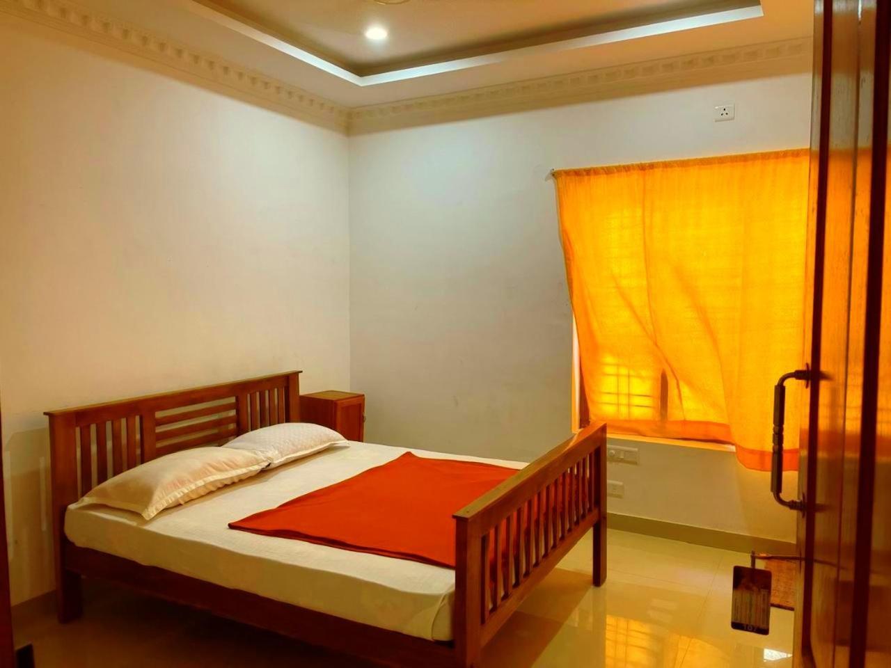 Somatheertham Resort Thiruvananthapuram Ruang foto